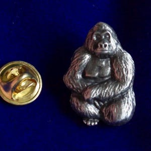 Gorilla Pewter Pin Badge with Gift Pouch