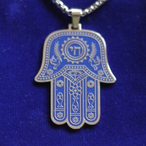 Hebrew Hamsa Hand Pendant Necklace with Gift Pouch