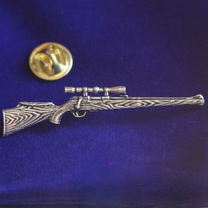 Hunting Rifle Pewter Lapel Pin Badge with Gift Pouch