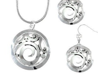 Silver  Filigree  Deco Swirl  Necklace Set Brighton Inspired Vertigo