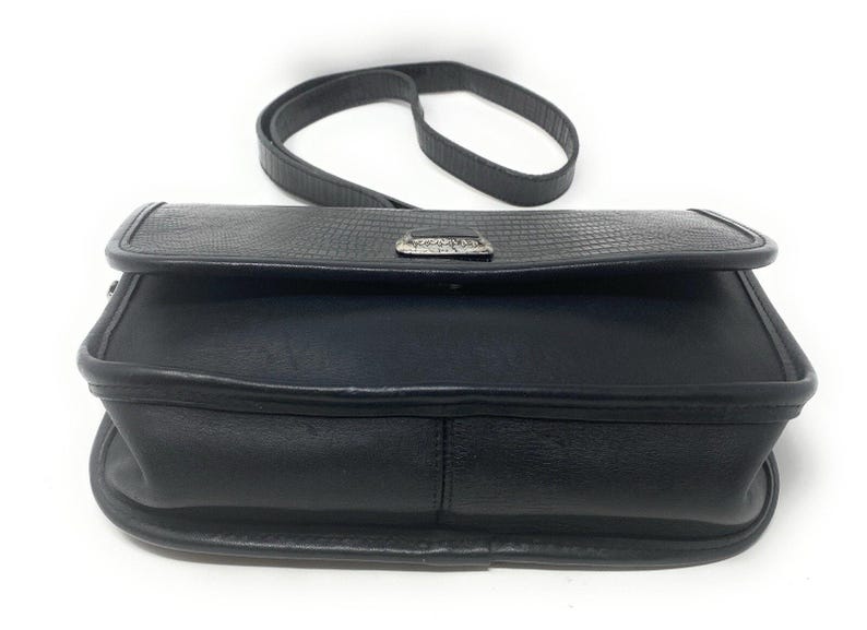 BRIGHTON Black Leather Crossbody Silver Chain Buckle Link Strap Bag Purse U.S.A image 5