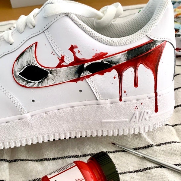 Custom air force one avec Michael Myers Halloween et/ou  le clown Ca avec peinture personnalisée