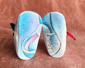 Chaussures bébé personnalisé cadeau naissance Disney éléphant Dumbo