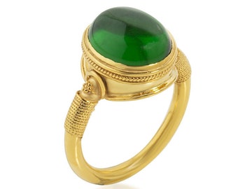 Green crystal ring Gold rings Signet ring Womens gemstone ring Roman jewelry Green stone ring Filigree Ancient greek Etruscan Handmade