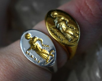 Demeter ring Intaglio ring Sterling silver Pinky rings Gaia ring Mens ring Ancient greek Womans signet ring Roman jewelry Gift for her