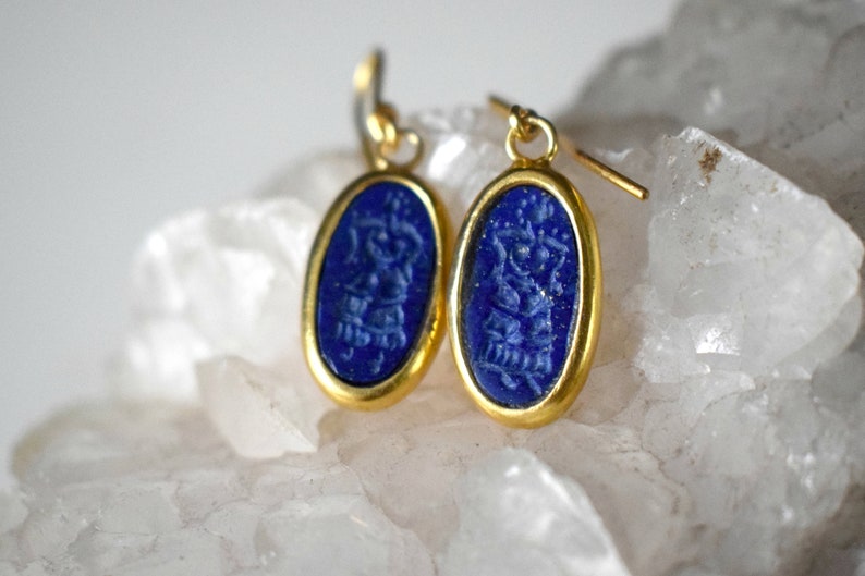 Gold Intaglio Lapis Lazuli Minoan Priestess Grecian Jewelry Set Handcarved Stone Ancient Greek Jewelry Necklaces Women Rings Stone Earrings