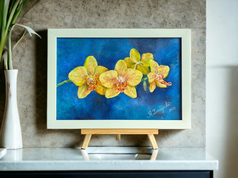 Small floral oil painting, Flower painting, Botanical art, Flower bouquet artwork, Contemporary flower art, Mini-paintings, Fine art image 8