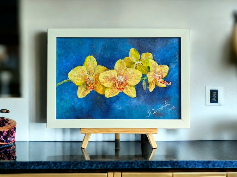 Small floral oil painting, Flower painting, Botanical art, Flower bouquet artwork, Contemporary flower art, Mini-paintings, Fine art image 9