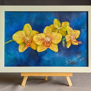 Small floral oil painting, Flower painting, Botanical art, Flower bouquet artwork, Contemporary flower art, Mini-paintings, Fine art image 5