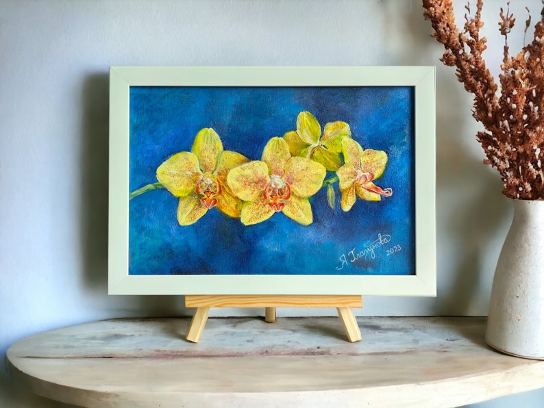 Small floral oil painting, Flower painting, Botanical art, Flower bouquet artwork, Contemporary flower art, Mini-paintings, Fine art image 1