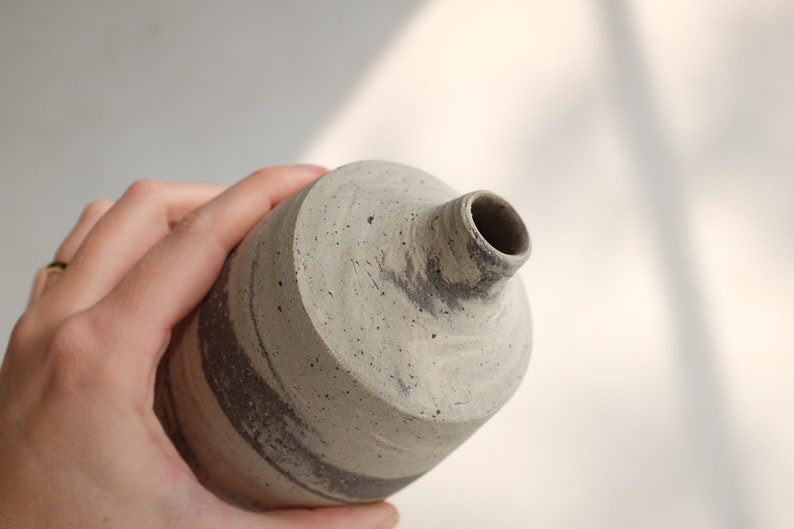 Minimalist Flower Vase, Handmade Pottery Bottle Vase, Stoneware Ceramic Vase, Handmade Flower Vase, Simple Pottery Vase, Modern Ceramics image 8
