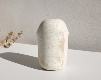 Handmade Pottery Vase, Small Cylinder Flower Vase, Ceramic Vase, White Flower Vase, Minimalist Pottery Vase, Unique Ceramic Gift, Bud Vase