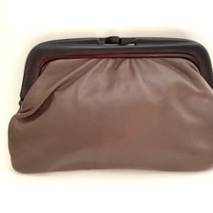 Vintage Brown Leather Clutch w/ Lucite Top Closure,Tano Leather Bag,70s Fashion Accessory,Women Gift,Funky Cool Vintage Leather Handbag