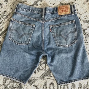 Vintage Straight Levi’s Shorts,Mens Unisex 505 Regular Fit,Waist 32” Length 9”,Vintage Red Tab Levis Clothing,Funky Cool Vintage,GUC