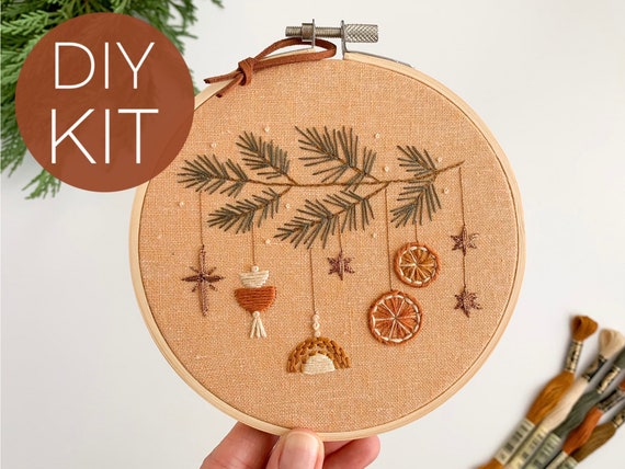 Boho Christmas Embroidery Kit, Ornaments Embroidery Kit DIY, Christmas  Cross Stitch Kit, Dried Oranges Embroidery Kit 