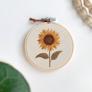 Sunflower Embroidery Kit, fall embroidery kit for beginners, sunflower needlepoint beginner kit, diy embroidery hoop kit image 7