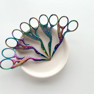 Stork embroidery scissors, small sharp bird scissors, cross stitch scissors, small sewing scissors