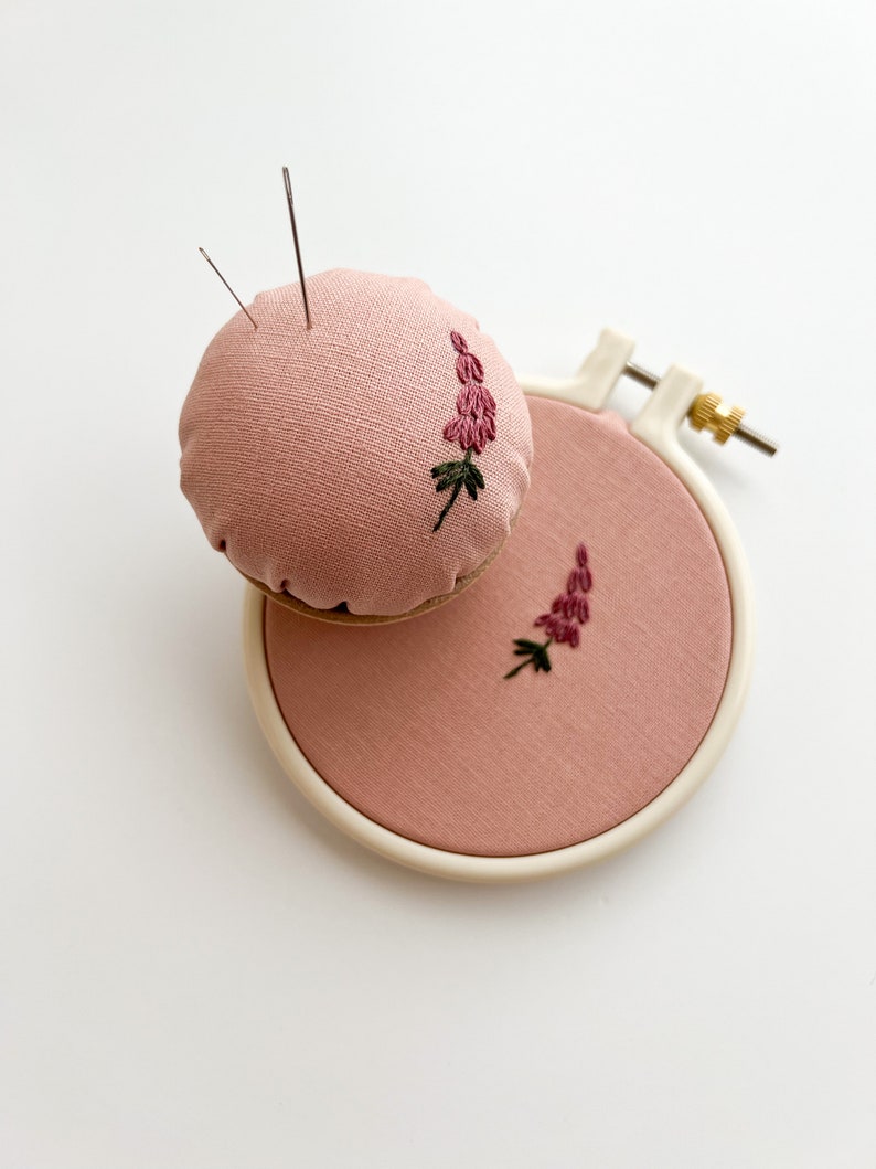 Hand embroidered pin cushion, wooden needle cushion, round needle holder, sewing needle keeper image 7