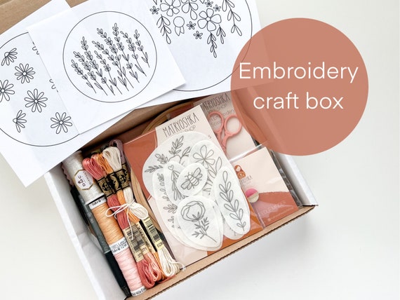 ☆Custype☆Embroidery Craft Set Art 101 Crafts Embroidery Art Kit with Floral and Cactus