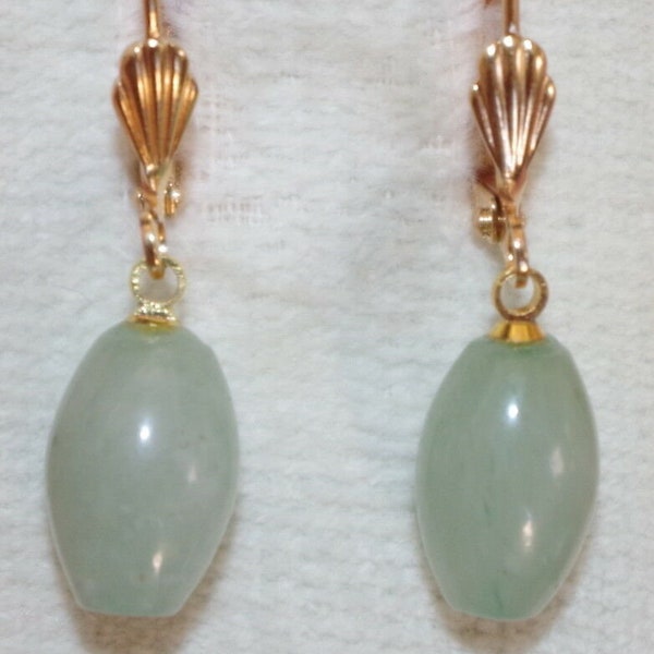 Vintage 35MM Jadeite Jade Green Oval Drop Lever back Earrings