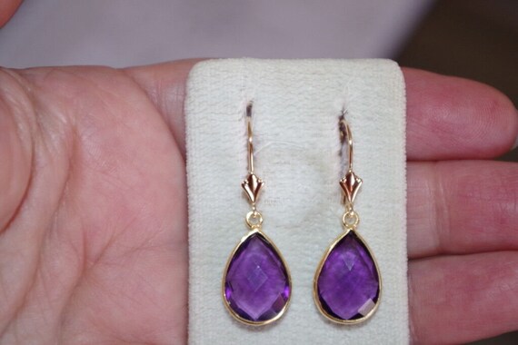14K Gold Amethyst Teardrop Earrings: Faceted Leve… - image 3