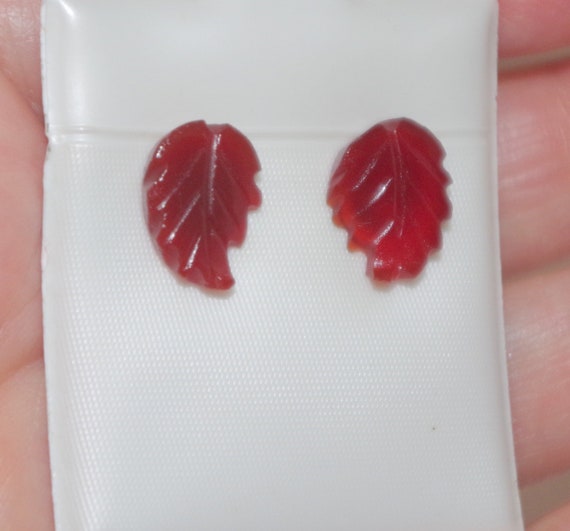 Carved Leaf Genuine Red Carnelian Vintage Stud Ea… - image 3
