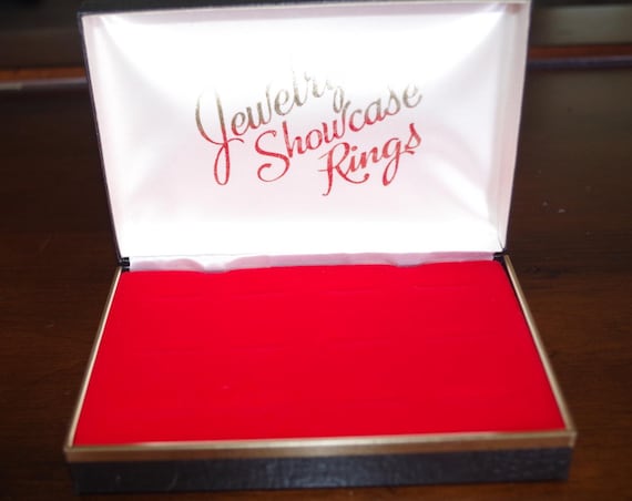 Vintage Brown Leatherette Ring Box: Travel Jewelry Storage