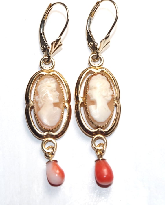 Cameo With 9MM Italian Red Coral Elongated 14k lev