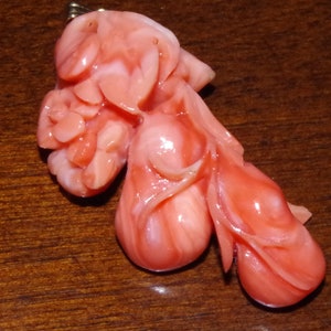 Antique Rare 14K Japan Exquisite Carved Red Rose Flower Coral Large Pendent