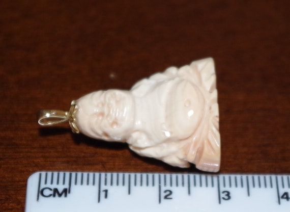 Exquisite Antique 18K Carved Angel Skin Blush Cor… - image 6