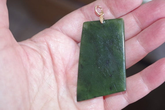 Rare Vintage 14K Carved Green Jade W Large Carved… - image 5