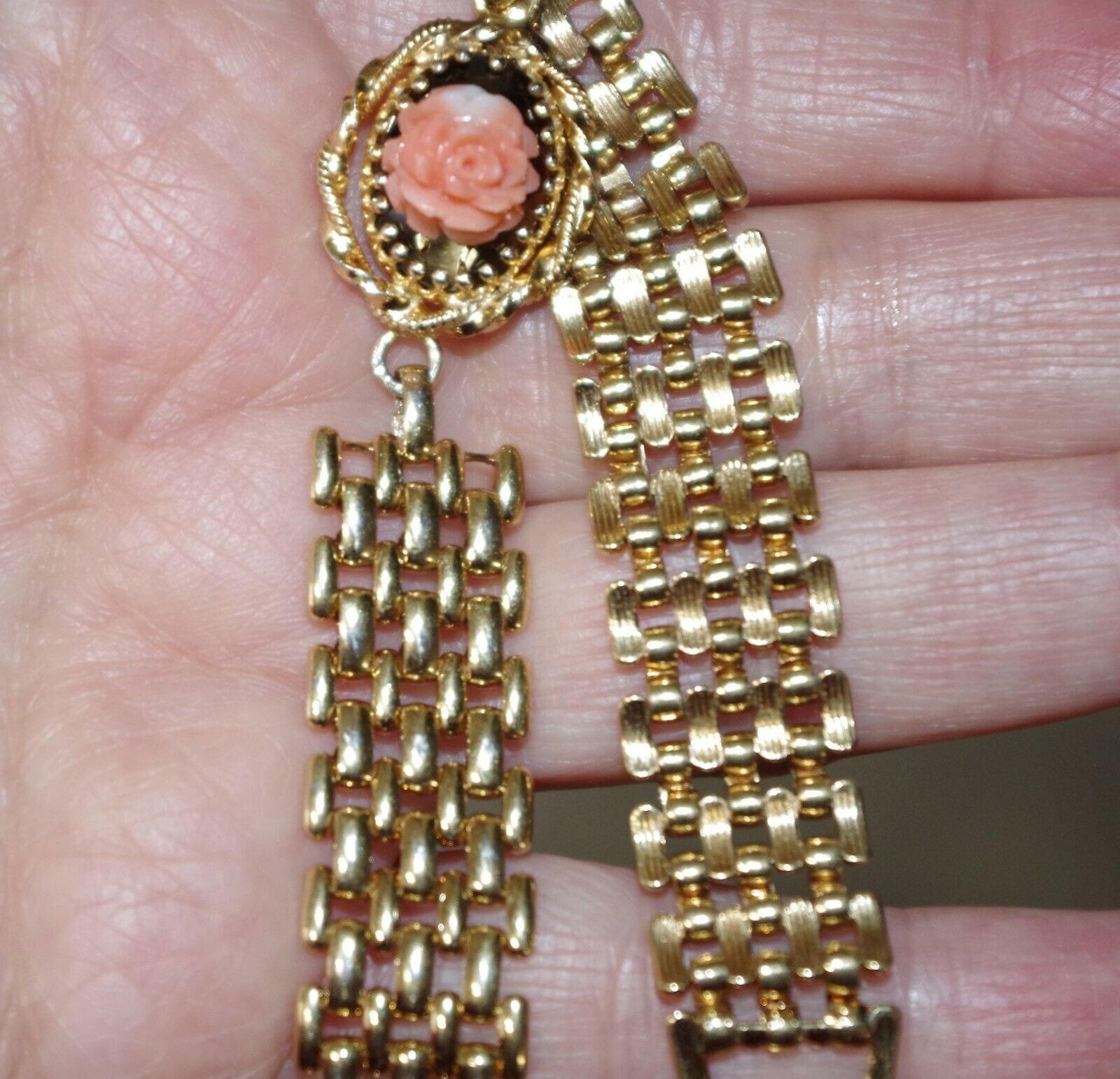 Handmade & Salmon Carved Rose Coral Mesh 14k Etsy UK