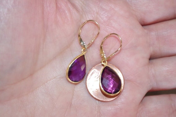14K Gold Amethyst Teardrop Earrings: Faceted Leve… - image 2