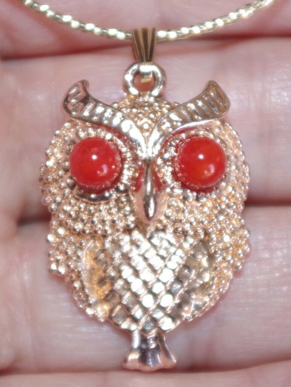 Vintage Genuine  Red Italian Coral Owl 14K GF Larg