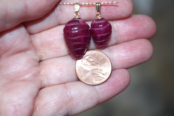 14K Genuine Ruby  Tear Drop  Swirl  20MM Carved  … - image 7