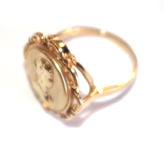 Collectible Gorgeous Vintage Rare Solid 14k Gold … - image 10
