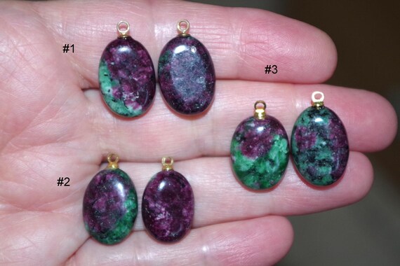 Vintage Ruby Zoisite Leverback Earrings: 14k Gold… - image 9