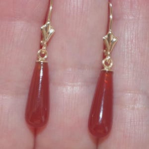 Vintage Gorgeous Genuine 14K Red Jade Teardrop Lever back Earrings