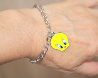 Tweedy Bird Bracelet with Heart and ball charm Tweety