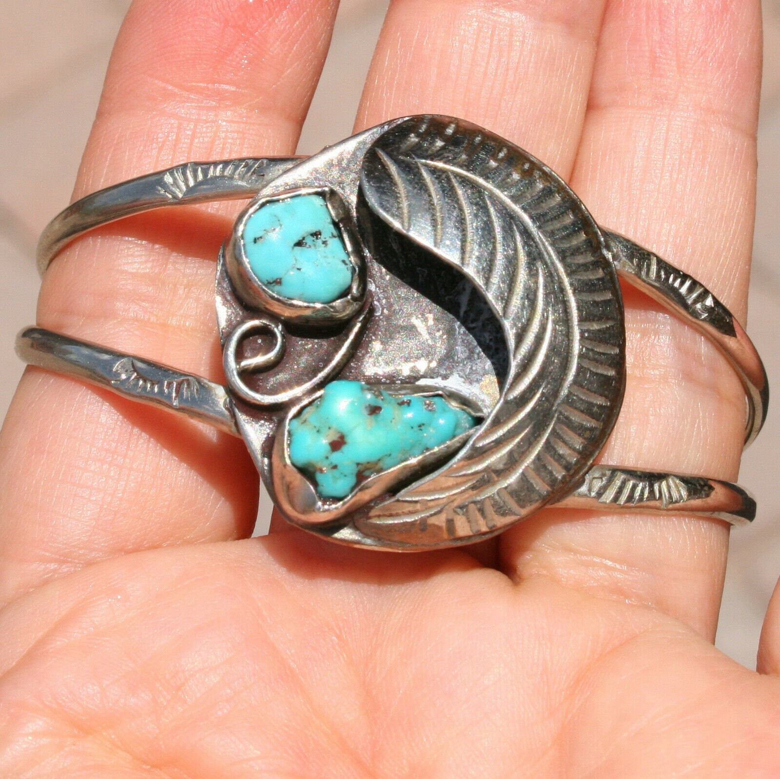 ヴィンテージ スターリングシルバー ターコイズ＆リーフデザイン