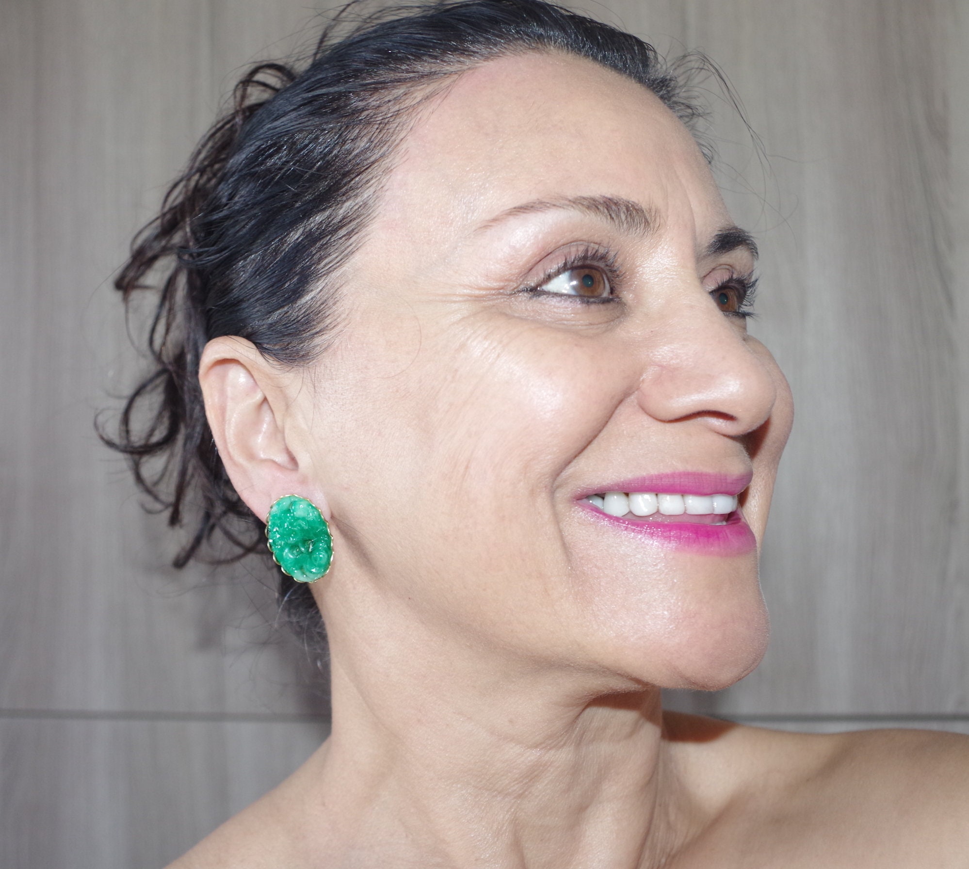 In Honer of RBG Ruth Bader Ginsburg Green Jade Molded Carved
