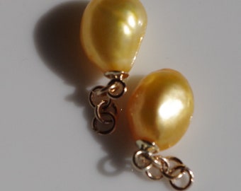 Vintage Gorgeous 14K 9-10MM Small Cultured Golden Yellow  Pearl Earrings Jackets