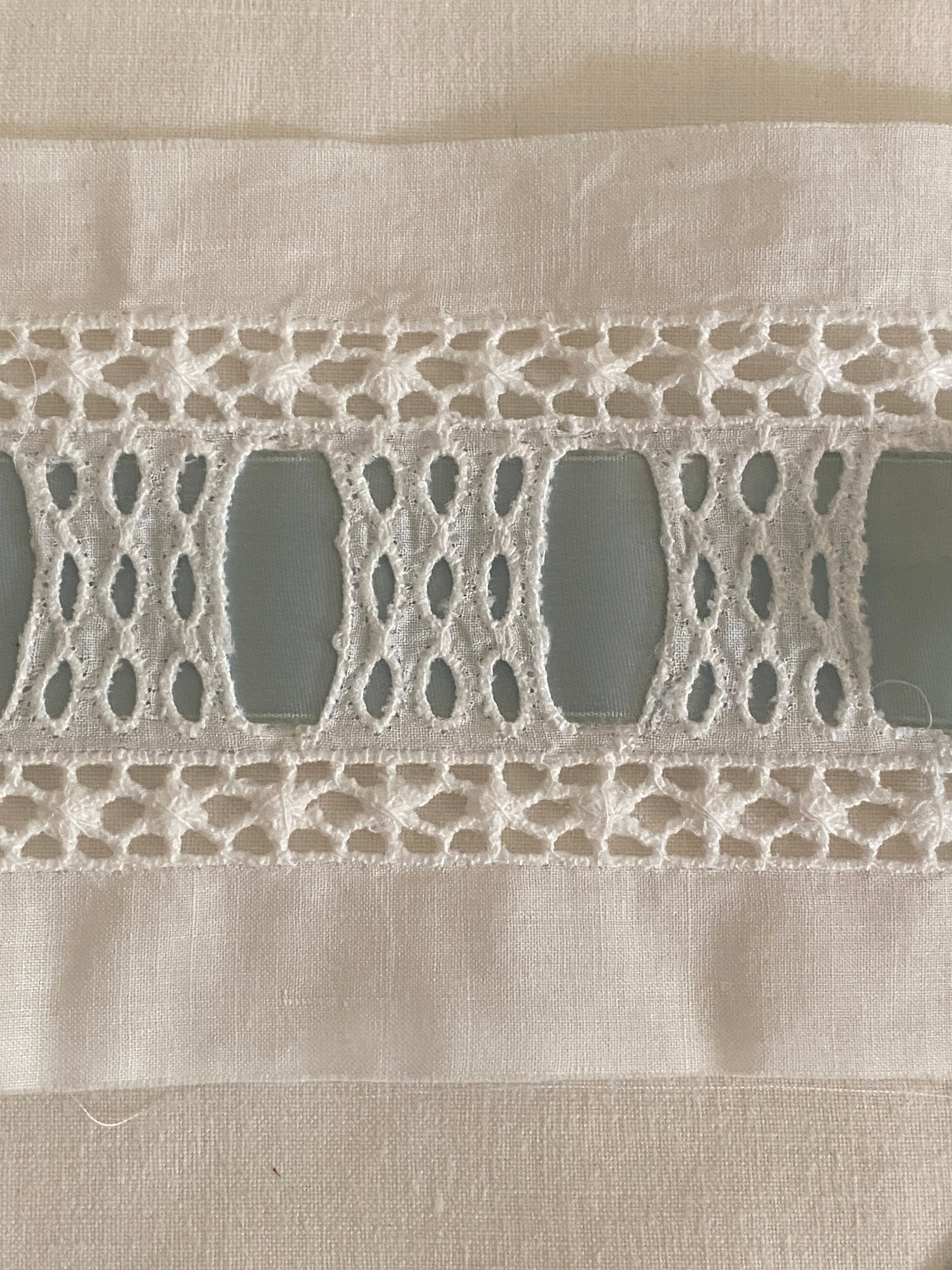 Vintage Eyelet Beading / Beading With Entredeux / Ribbon Beading ...
