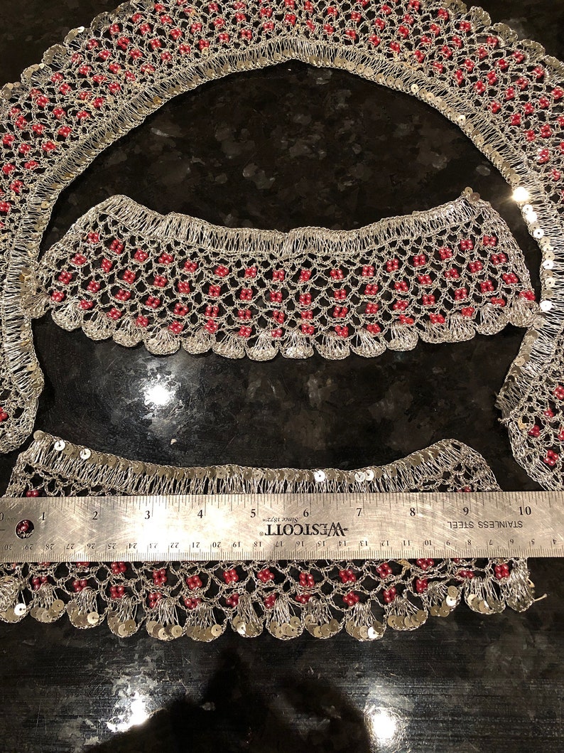 VINTAGE COLLAR and CUFFS with metallic silver thread and pink beads