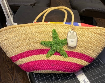 Beautiful and Bright Sea and Beach Vacation Bag - New with Tags, Made of Natural Straw -SunN'Sand brand