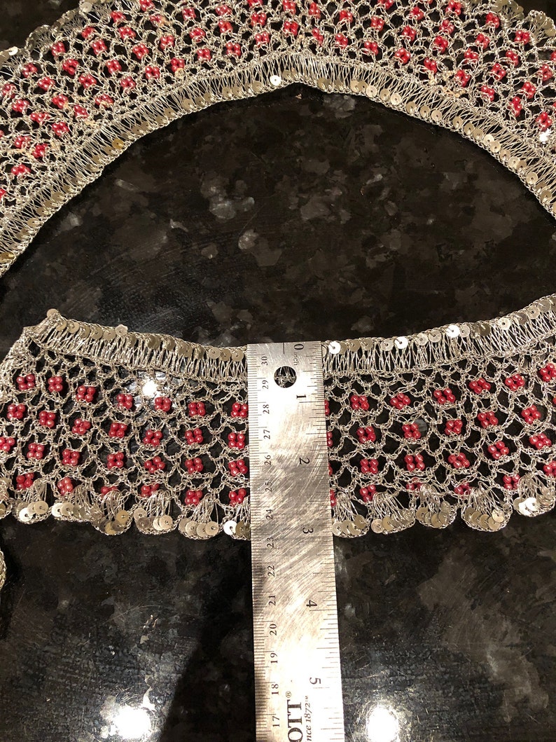 VINTAGE COLLAR and CUFFS with metallic silver thread and pink beads