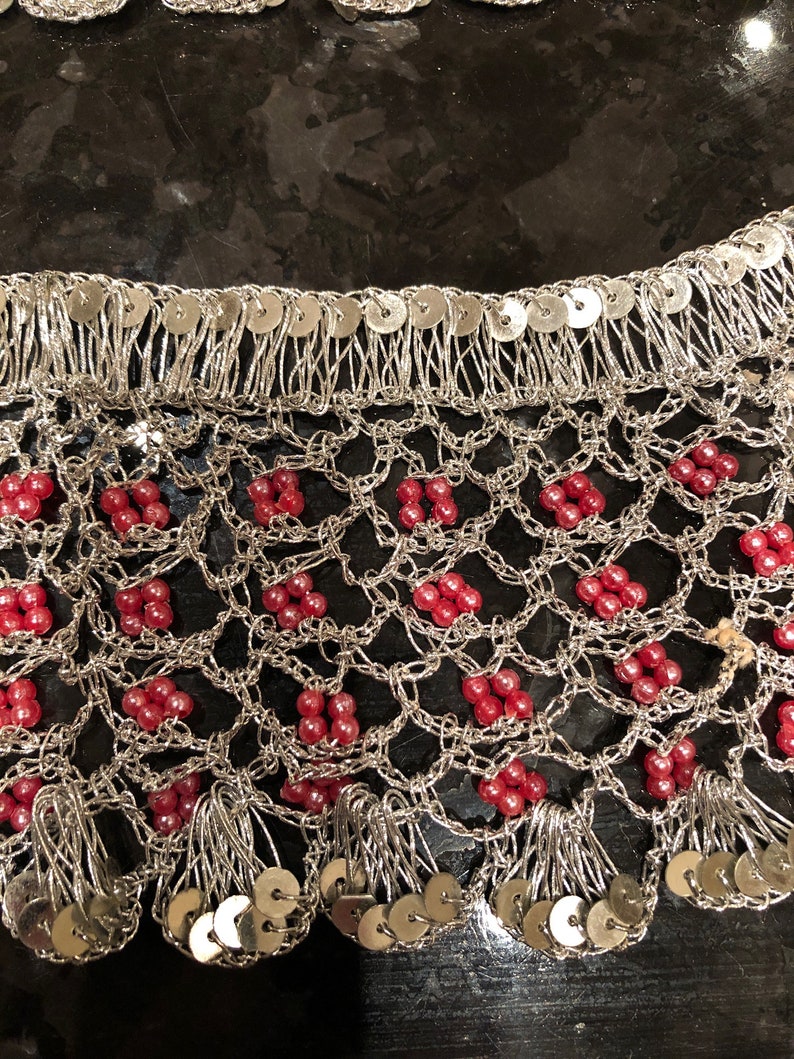 VINTAGE COLLAR and CUFFS with metallic silver thread and pink beads