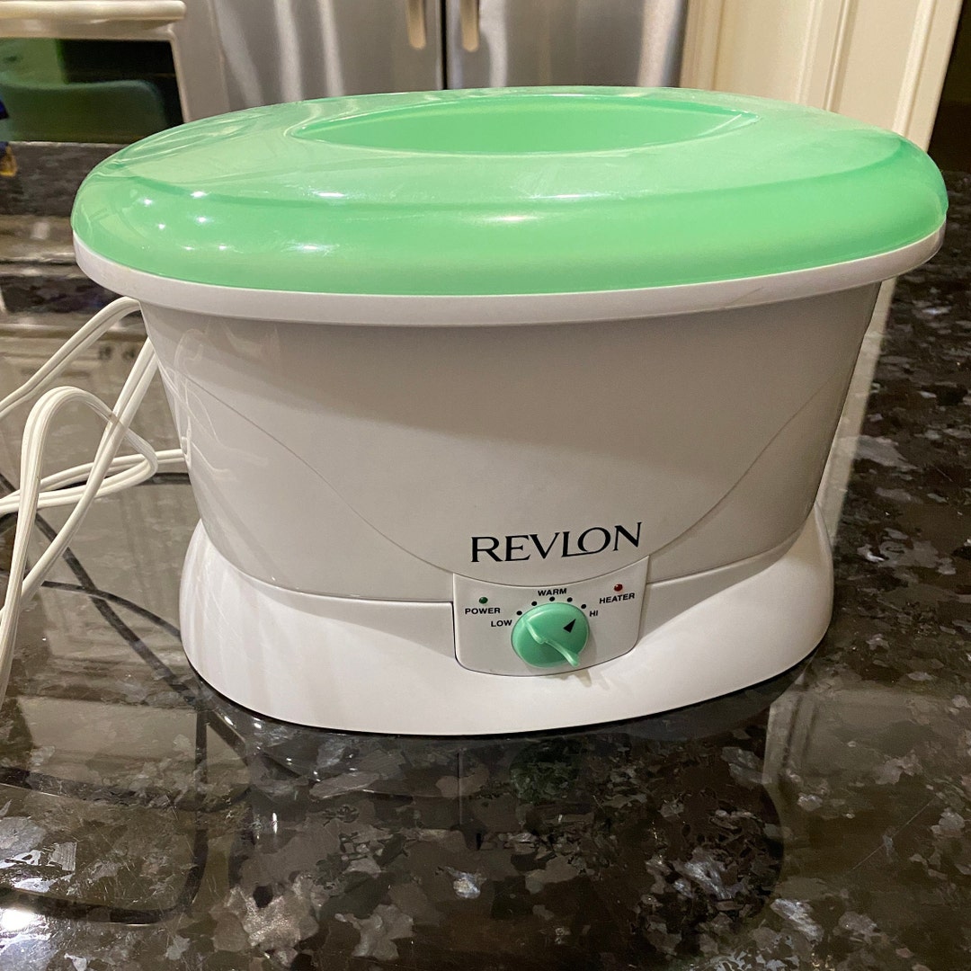 REVLON Paraffin Wax Bath Machine for Hand Feet Spa Hypoallergenic