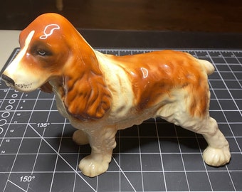 Figura de perro Spaniel - Cerámica esmaltada, altamente coleccionable, hecha en Inglaterra, ¡excelente estado! Aproximadamente 10 pulgadas de largo