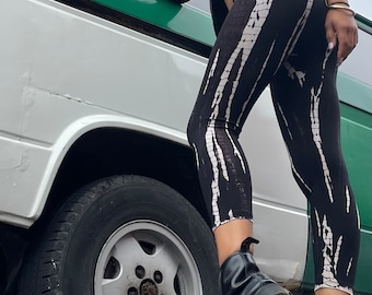 W SPRZEDAŻY Czarno-białe legginsy tie-dye, legginsy tie-dye, legginsy do jogi, spodnie festiwalowe, legginsy do stylizacji, legginsy w dużych rozmiarach, legginsy bawełniane